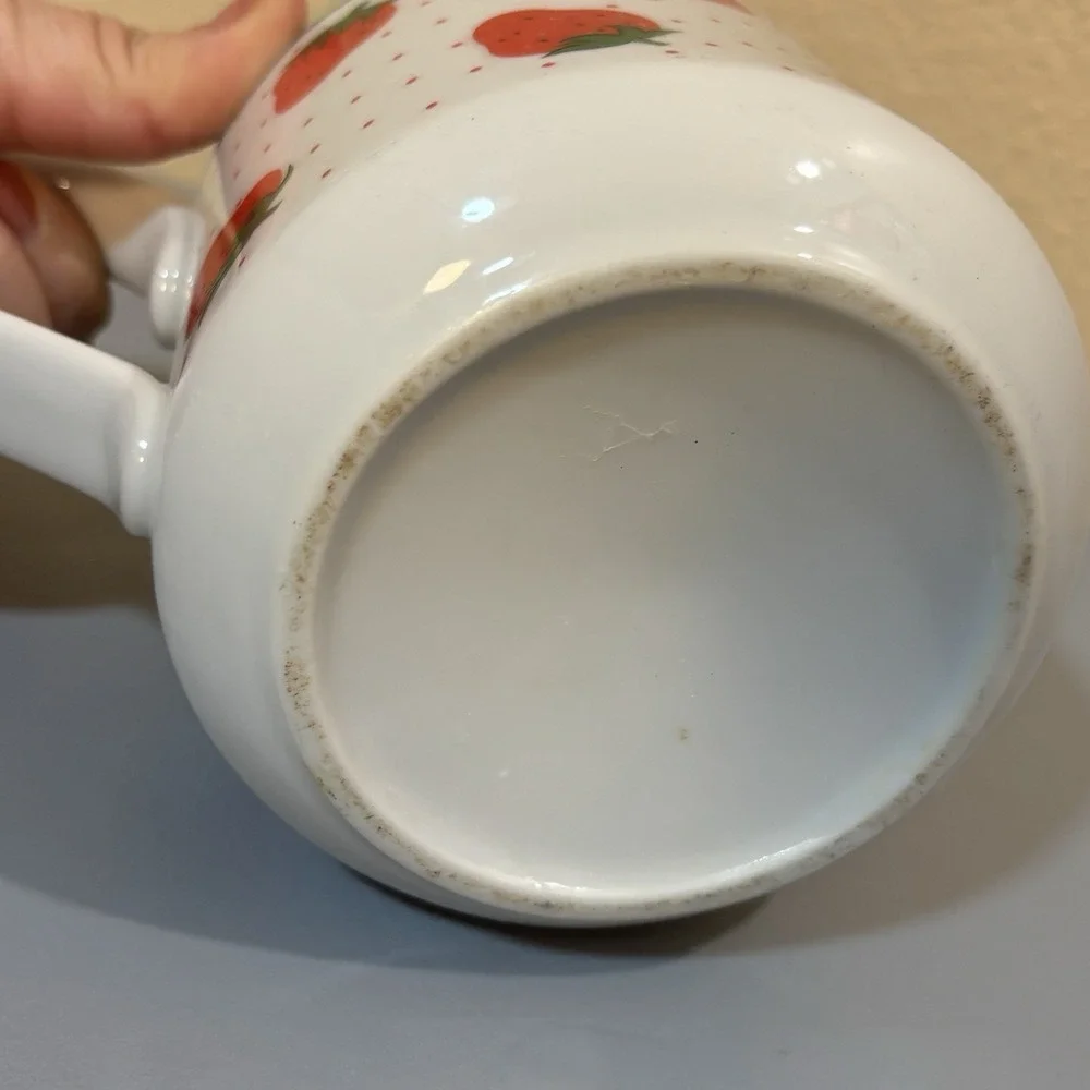 Rosenthal Netter Strawberry Pattern Drink Pitcher 6